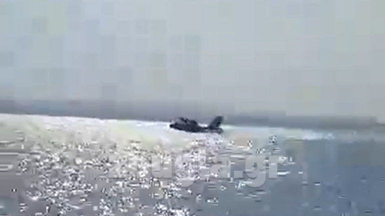 Δείτε εικόνες: Τα ελληνικά Canadair επιχειρούν στην Κύπρο