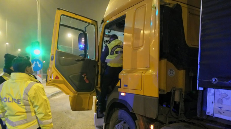 Με «πειραγμένους» ταχογράφους εντοπίστηκαν 49 φορτηγά