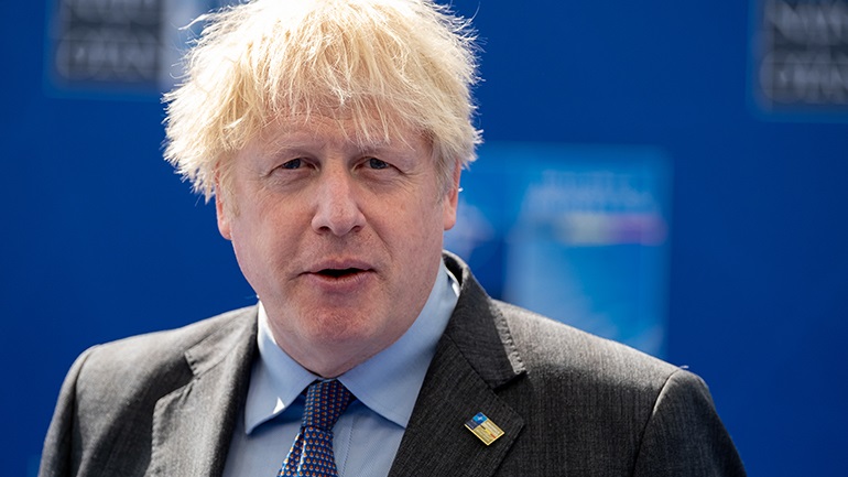 Μπόρις Τζόνσον: «Υποστηρίξτε την ομάδα με ενθουσιασμό, αλλά και υπεύθυνα»