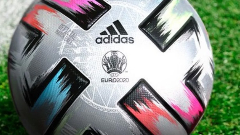 Με νέα μπάλα οι δύο ημιτελικοί και ο τελικός του Euro