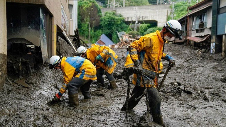 Κατολίσθηση λάσπης στην Ιαπωνία: Τέσσερις νεκροί και τουλάχιστον 64 αγνοούμενοι