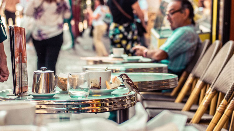 Γαλλία: Η κυβέρνηση προειδοποιεί για ενδεχόμενο τέταρτο κύμα της πανδημίας λόγω της μετάλλαξης Δέλτα