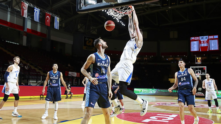 Εκτός Ολυμπιακών Αγώνων η Εθνική, 97-72 η Τσεχία