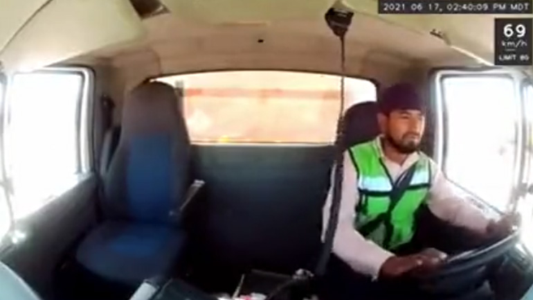 Αν κλείσεις τα μάτια, μπορεί να μην συμβεί