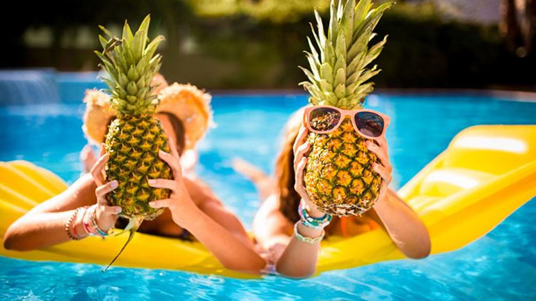 Τα φρούτα που θα σας βοηθήσουν να χάσετε κιλά πριν από την παραλία