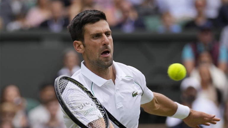 Γουίμπλεντον: Άνετη πρόκριση στα ημιτελικά για τον Τζόκοβιτς