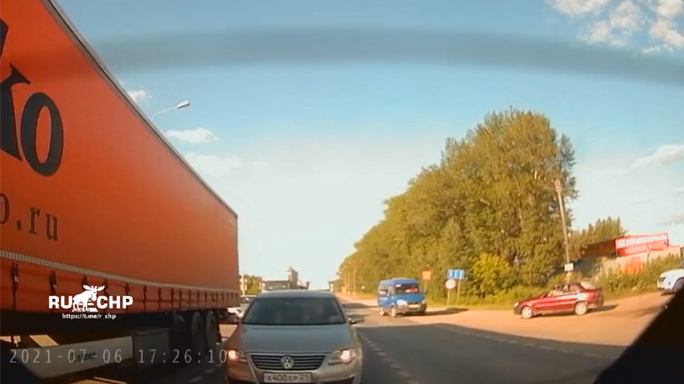 Ο οδηγός χρειάζεται γυαλιά