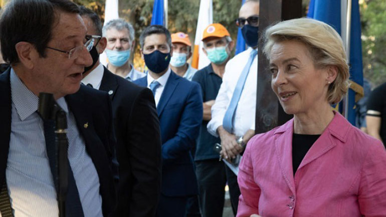 Κύπρος: Η Φον ντερ Λάιεν παραδίδει στον Ν. Αναστασιάδη το Σχέδιο Ανάκαμψης και Ανθεκτικότητας