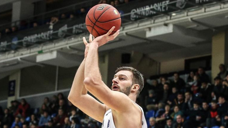 Mπάσκετ: Υπέγραψε στην ΑΕΚ ο Γέλοβατς!