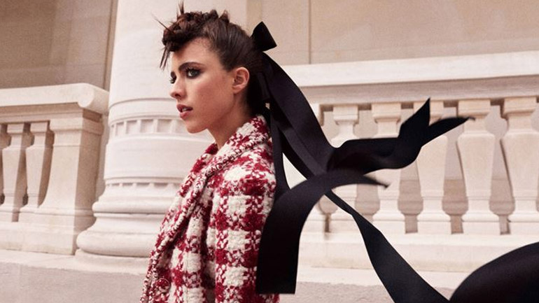 Faux hawk: To punk χτένισμα που λάνσαρε ο οίκος Chanel στο Haute Couture show F/W 2021-22