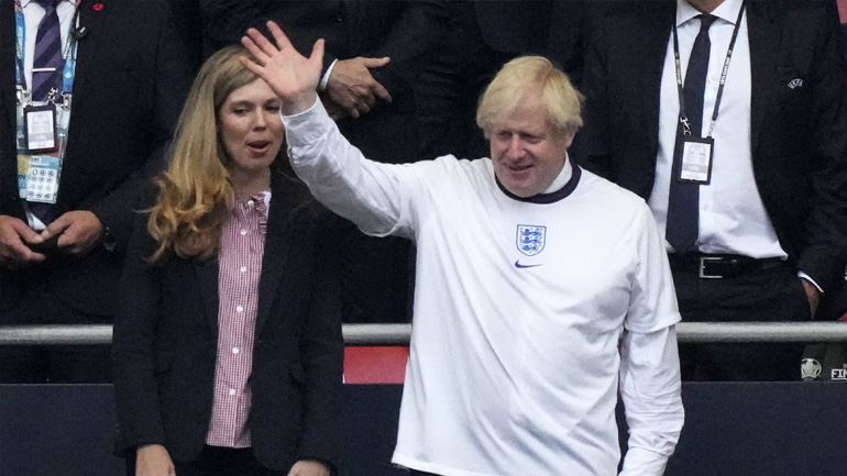 Δεν θα μπορούσε να λείπει από τις εξέδρες ο Πρωθυπουργός της Βρετανίας, Μπόρις Τζόνσον