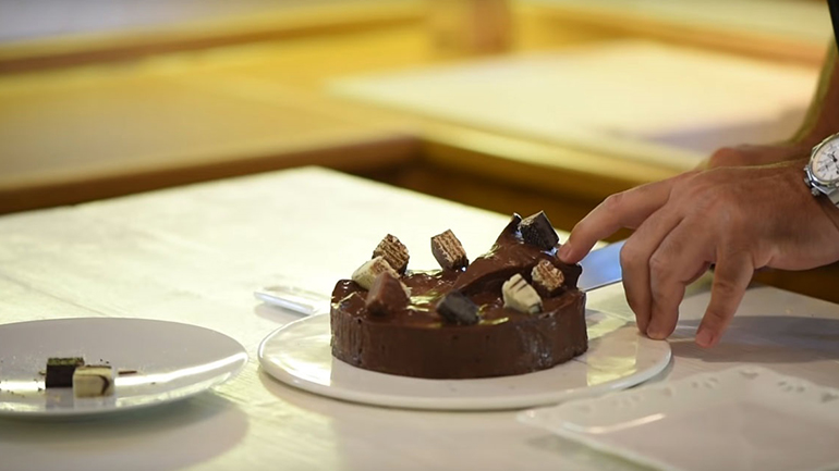 Μωσαϊκό με σοκοφρέτες από τον Δημήτρη Μακρυνιώτη