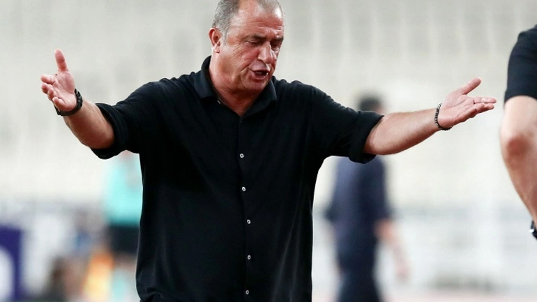 Τουρκικά ΜΜΕ: «Επιστρέφει στην Κωνσταντινούπολη η Γαλατασαράι, δεν έγιναν δεκτά τα τεστ κορωνοϊού»