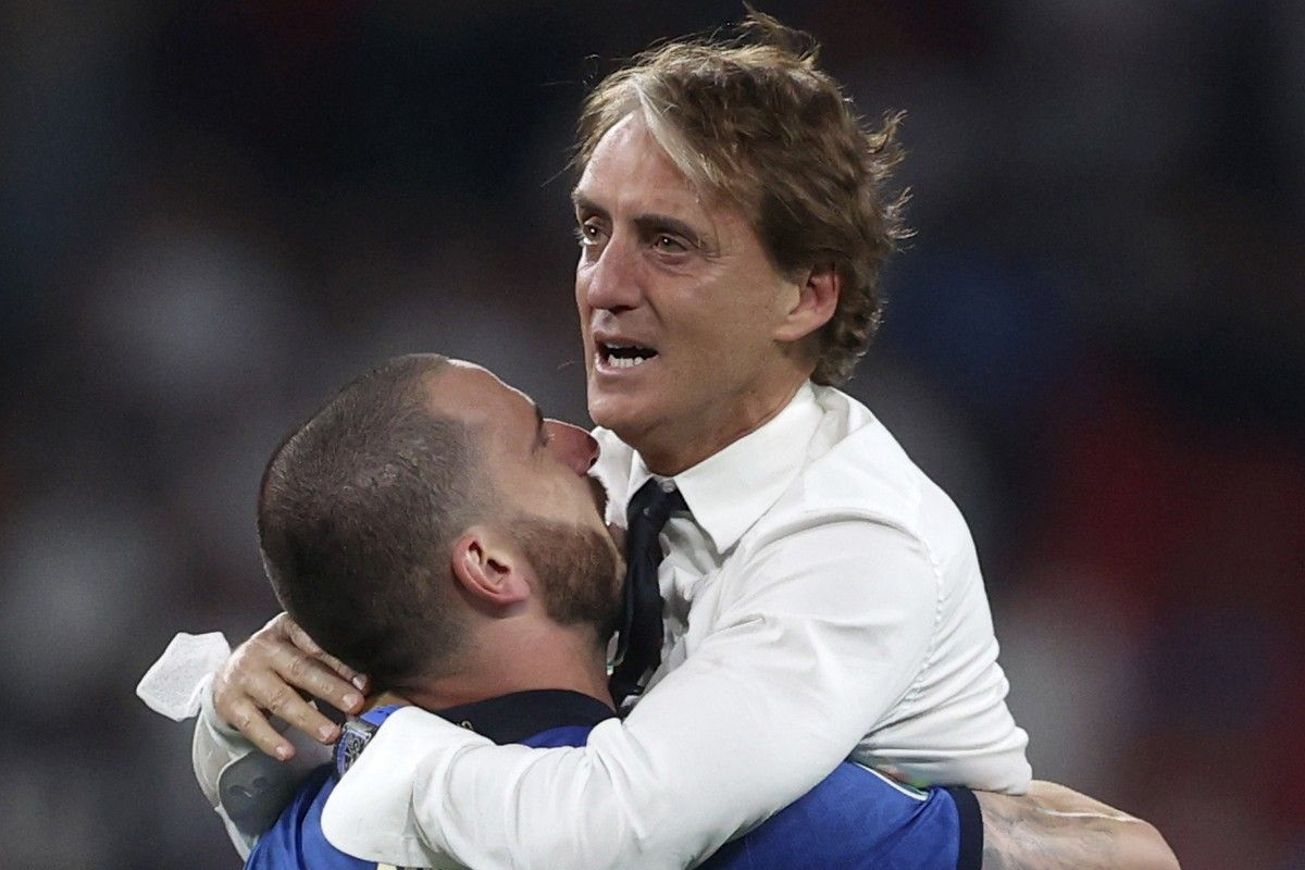 Λύγισε κι έβαλε τα κλάματα ο Μαντσίνι, μετά τον θρίαμβο της ομάδας του