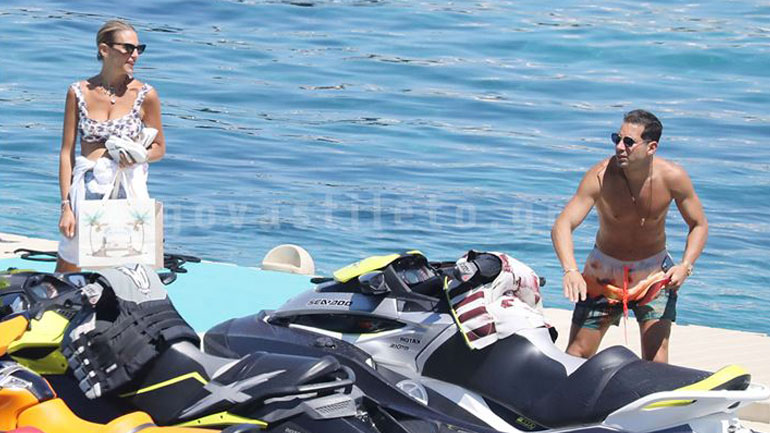 Βασίλης Μιχαήλ-Χριστίνα Βακάκη: Στη Μύκονο ο εφοπλιστής και η κόρη του Mr. Jumbo