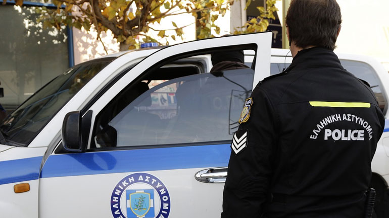 Συμπλοκή μεταξύ ομάδων Αλβανών με έναν νεκρό στη Μύκονο Συμπλοκή μεταξύ ομάδων Αλβανών με έναν νεκρό στη Μύκονο