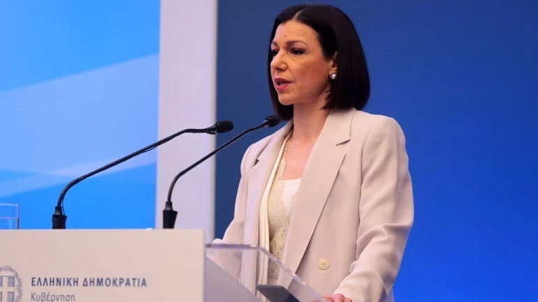 Αρ. Πελώνη: Ο Τσίπρας είναι ο πιο διχαστικός πολιτικός της μεταπολίτευσης