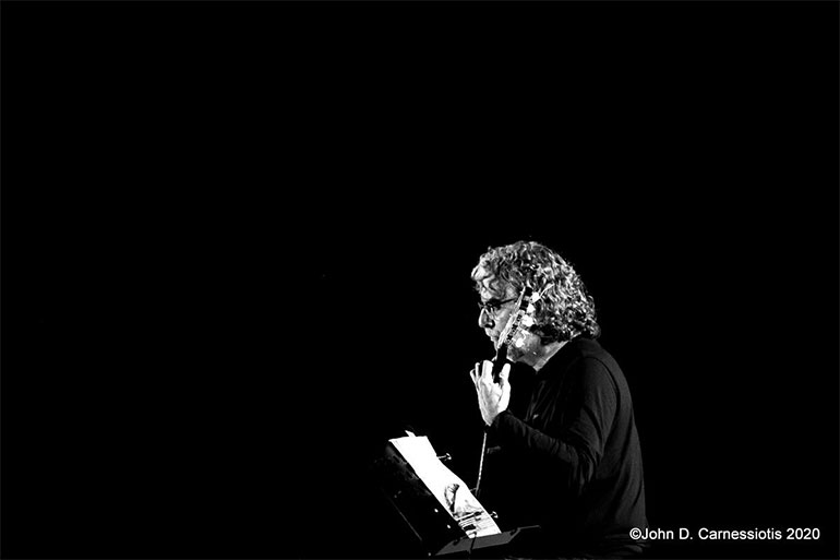 Νίκος Χατζηελευθερίου