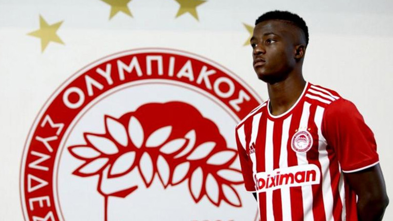 Ανακοίνωσε και τον Μπα ο Ολυμπιακός