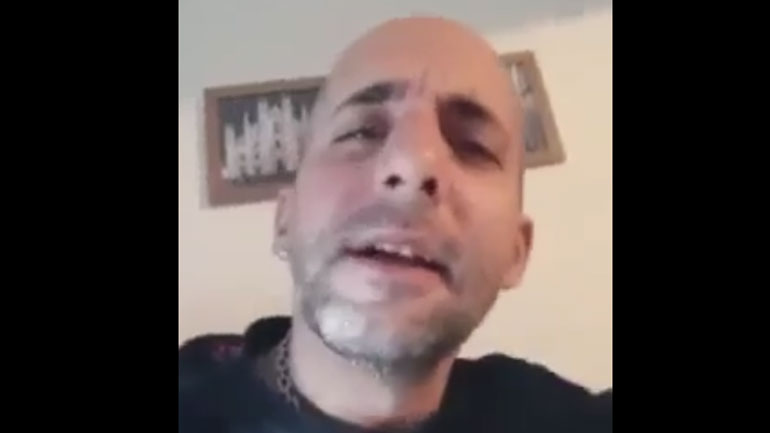 Μετά τη χειραψία με τον Μητσοτάκη «κωλοβάραγε» Μετά τη χειραψία με τον Μητσοτάκη «κωλοβάραγε»