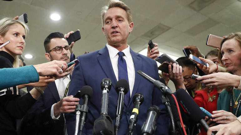 ΗΠΑ: Τον πρώην γερουσιαστή Τζεφ Φλέικ προτείνει ο Μπάιντεν για τη θέση του πρέσβη στην Τουρκία