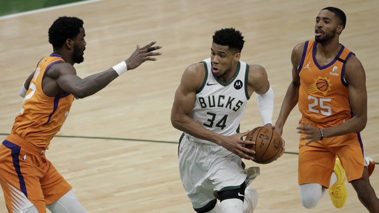 NBA: Νίκη για τους Μπακς στον τέταρτο τελικό, 109-103 τους Σανς