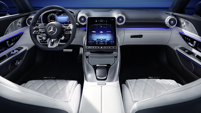 Η υπέροχη καμπίνα της Mercedes-AMG SL