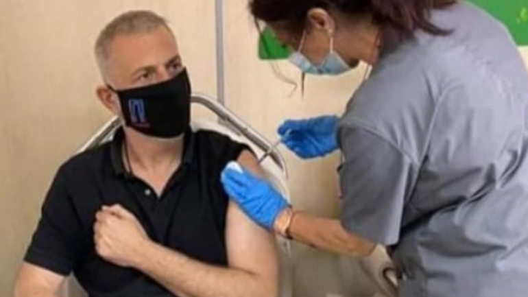 Θετικός στον κορωνοϊό ο δήμαρχος Πειραιά, Γιάννης Μώραλης