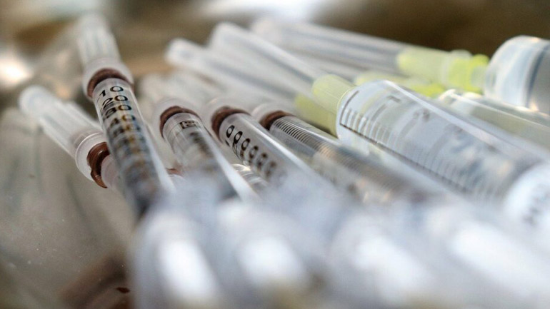 Η Αϊτή έλαβε τις πρώτες 500.000 δόσεις εμβολίων κατά της COVID-19