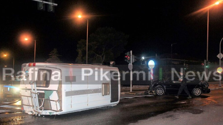 Τροχαίο με τρεις τραυματίες στη Λεωφόρο Μαραθώνος