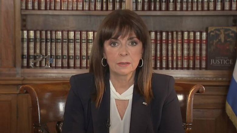 Η Κ. Σακελλαροπούλου εξέφρασε τη λύπη της για τις καταστροφικές πλημμύρες στη Γερμανία