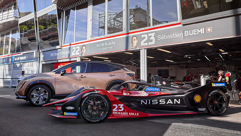 Πώς η Nissan με το Brain to Performance βελτιώνει την απόδοση των οδηγών αγώνων Πώς η Nissan με το Brain to Performance βελτιώνει την απόδοση των οδηγών αγώνων