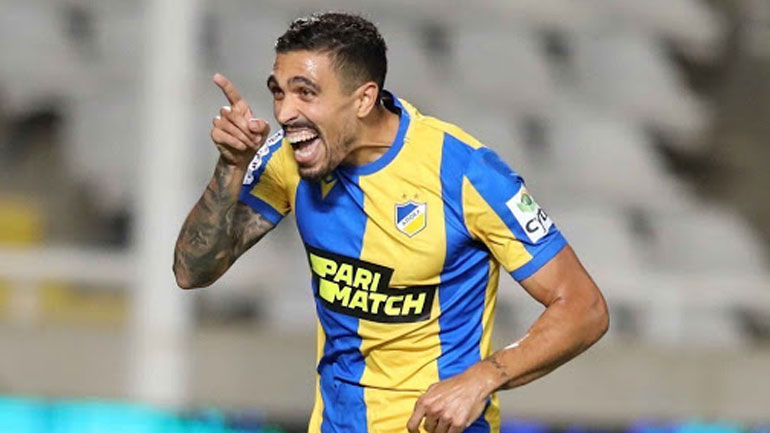 Κύπρος: «Τέλος» από τον ΑΠΟΕΛ ο Κλωναρίδης