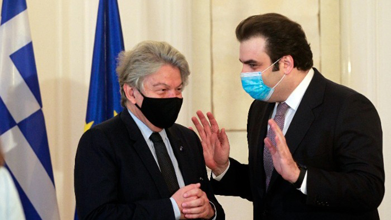 Μπρετόν για το ψηφιακό πιστοποιητικό: «Μας δίνετε παραδείγματα που ακολουθούμε»