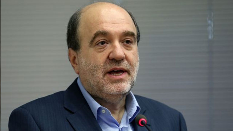 Τρ. Αλεξιάδης: Να παγώσουν οι αυξήσεις των τραπεζών στις χρεώσεις τους για προμήθειες και έξοδα