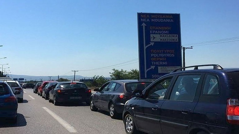 Αυξημένη κίνηση στον δρόμο προς Χαλκιδική