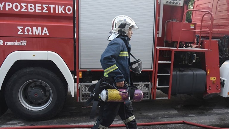 Υπό μερικό έλεγχο η πυρκαγιά στο Περίβλεπτο Μαγνησίας