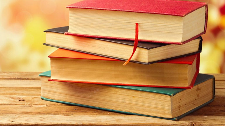 Πέντε ελληνικά μυθιστορήματα για το καλοκαίρι