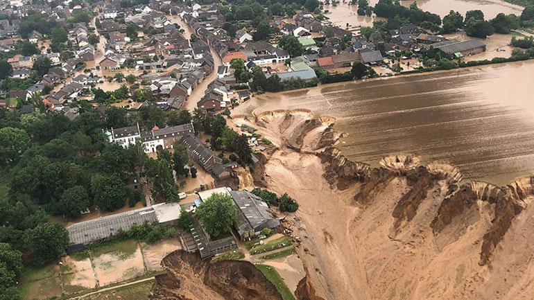 Τουλάχιστον 156 οι νεκροί από τις πλημμύρες στη Γερμανία