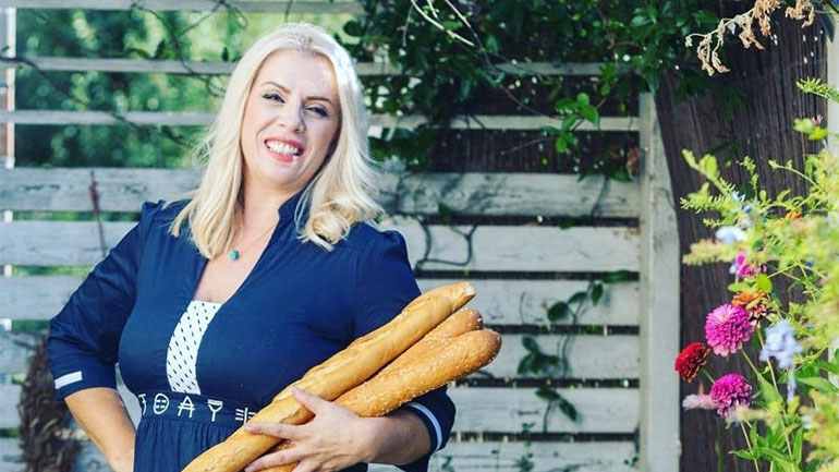 Εύα Παρακεντάκη – «100 αυθεντικές κρητικές συνταγές»