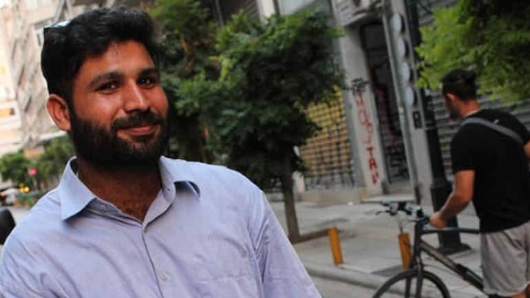 Θεσσαλονίκη: Διεκδίκησε νέο χέρι για μια νέα ζωή και με όπλο την αλληλεγγύη τα κατάφερε