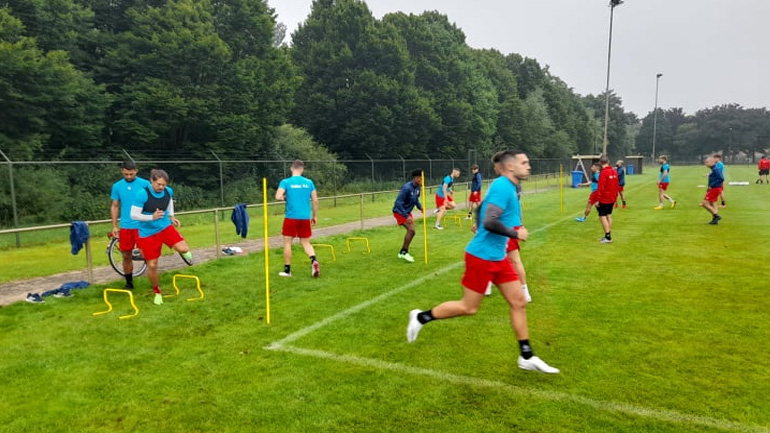 Βόλος: Επέστρεψαν τραυματίες από την Ολλανδία οι Γκρίλο και Κύρκος