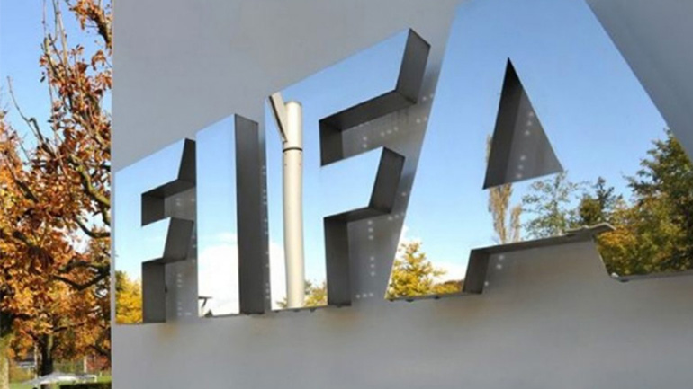 FIFA: Δύο Ρώσοι και μία Ρωσίδα τιμωρήθηκαν για παραβίαση των κανονισμών κατά του ντόπινγκ