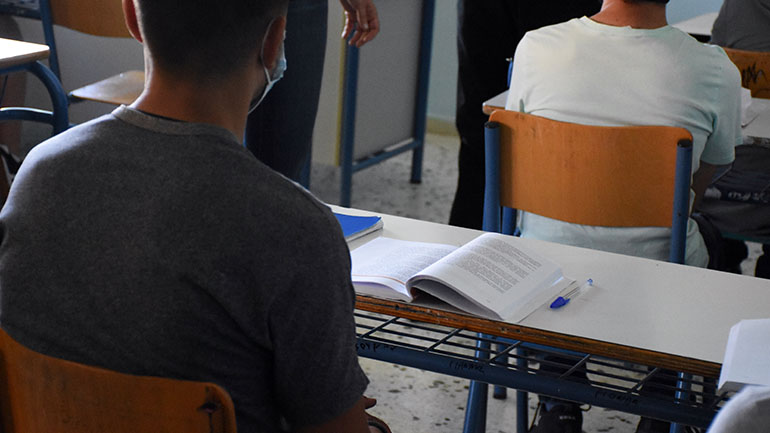 ΕΚΠΑ: Χρήση μάσκας και καλός εξαερισμός για την ασφαλέστερη λειτουργία των σχολείων ΕΚΠΑ: Χρήση μάσκας και καλός εξαερισμός για την ασφαλέστερη λειτουργία των σχολείων