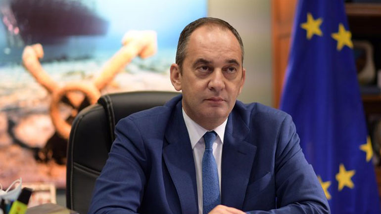 Πλακιωτάκης: Το Λιμενικό ανέλαβε τους ελέγχους πριν την επιβίβαση στα πλοία