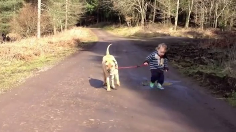 Περίμενε ένα λεπτό για να παίξω