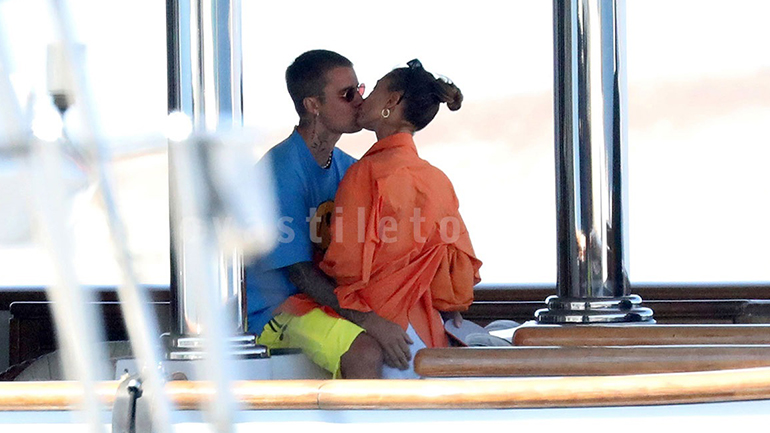 Justin Bieber-Hailey Baldwin: Πλούσιο φωτογραφικό υλικό από τις διακοπές τους στη Μύκονο