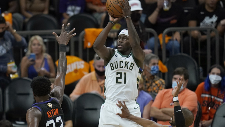 Χόλιντεϊ: «Πρέπει να παίξουμε σαν να είμαστε… απελπισμένοι»