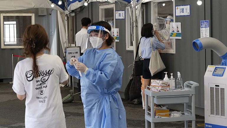 Νότια Κορέα: Σχεδόν 1.300 νέα περιστατικά κορωνοϊού μέσα σε 24 ώρες Νότια Κορέα: Σχεδόν 1.300 νέα περιστατικά κορωνοϊού μέσα σε 24 ώρες