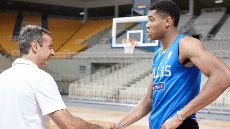 NBA: Το μήνυμα του πρωθυπουργού